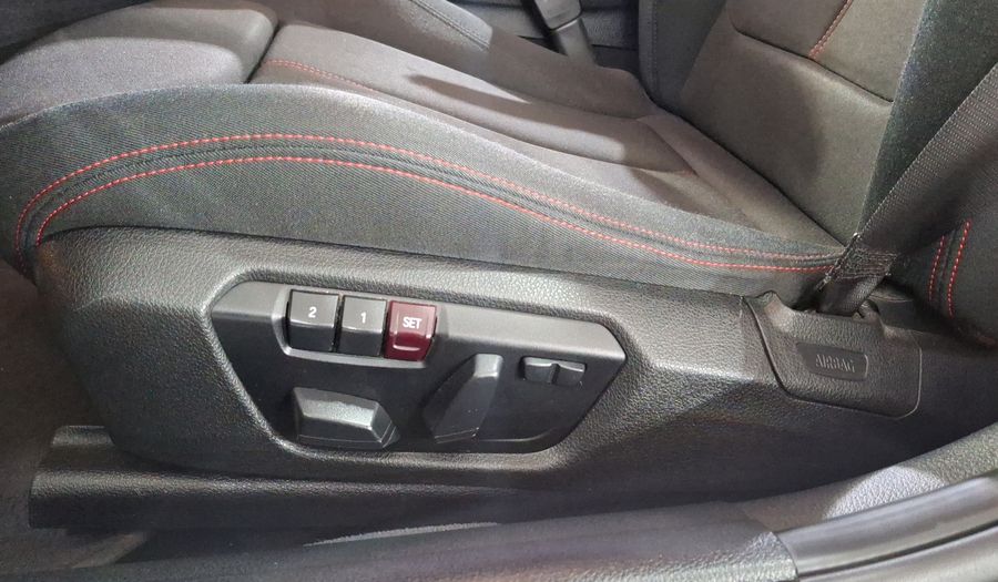 Bmw Serie 3 2.0 320IA SPORT LINE Sedan 2015