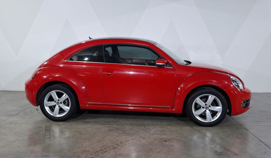 Volkswagen Beetle 2.5 SPORT TIPTRONIC Hatchback 2015