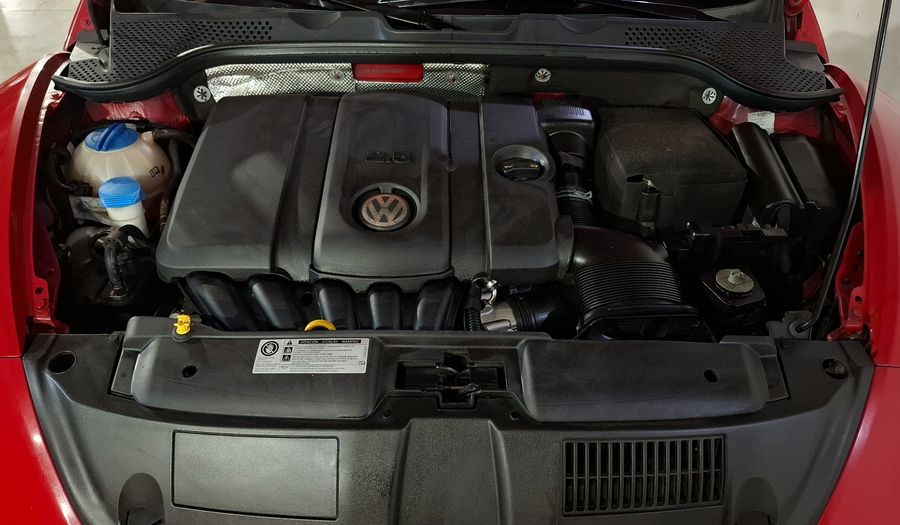 Volkswagen Beetle 2.5 SPORT TIPTRONIC Hatchback 2015