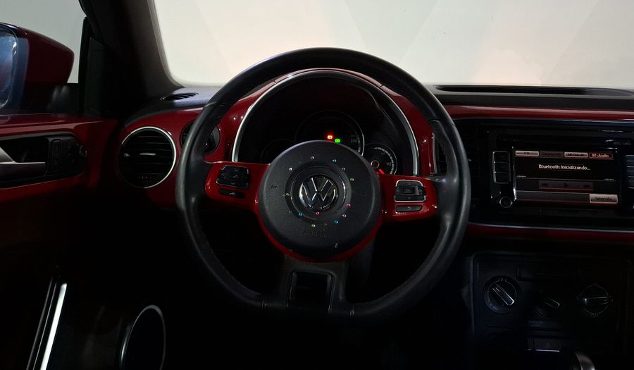 Volkswagen Beetle 2.5 SPORT TIPTRONIC Hatchback 2015