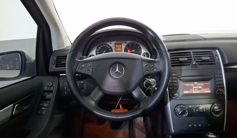 Mercedes Benz Clase B 2.0 200 AT Minivan 2010