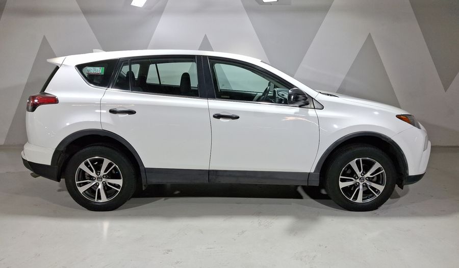 Toyota Rav4 2.5 LE AT Suv 2018