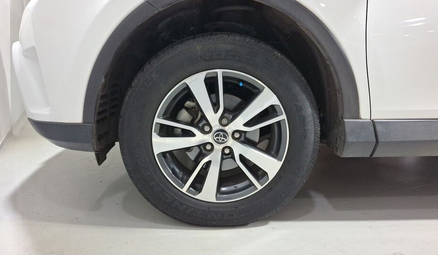 Toyota Rav4 2.5 LE AT Suv 2018