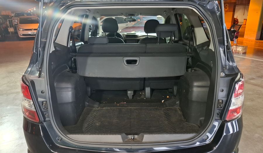 Chevrolet Spin 1.8 LT 5S Minivan 2015