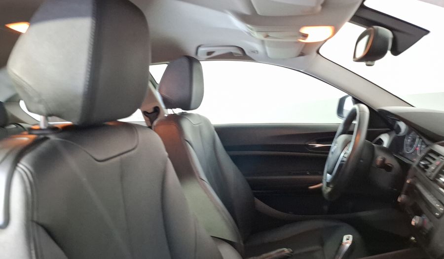 Bmw Serie 1 1.6 118IA Hatchback 2014