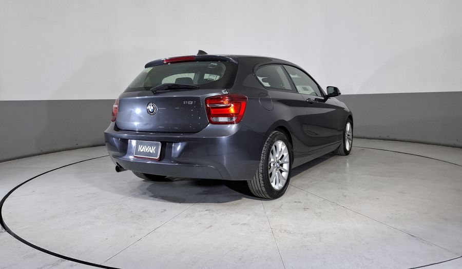 Bmw Serie 1 1.6 118IA Hatchback 2014