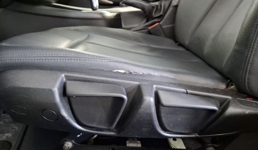 Bmw Serie 1 1.6 118IA Hatchback 2014
