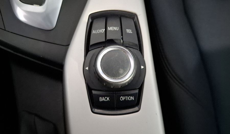 Bmw Serie 1 1.6 118IA Hatchback 2014