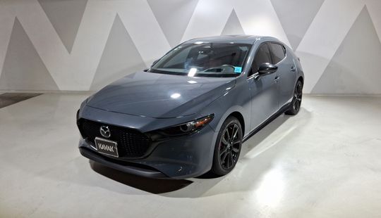 Mazda • Mazda 3