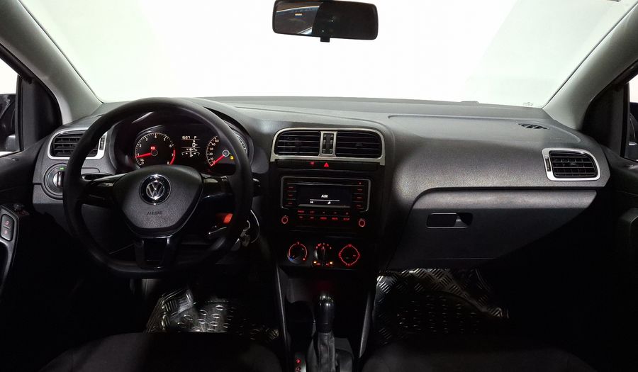 Volkswagen Polo 1.6 STARTLINE AUTO Hatchback 2020