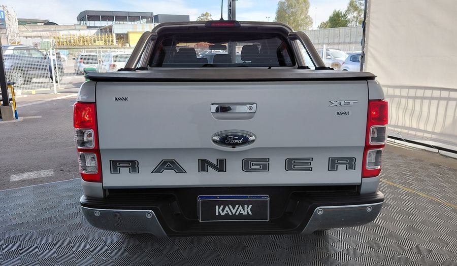 Ford Ranger 3.2 XLT 2WD CD AUTO Pickup 2021