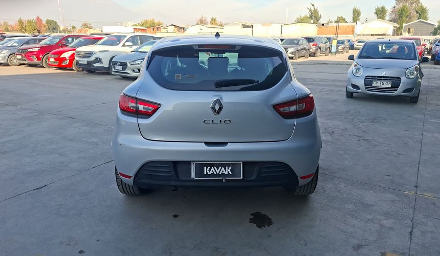 Renault Clio 0.9T AUTHENTIQUE Hatchback 2021