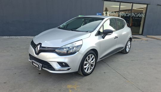 Renault • Clio