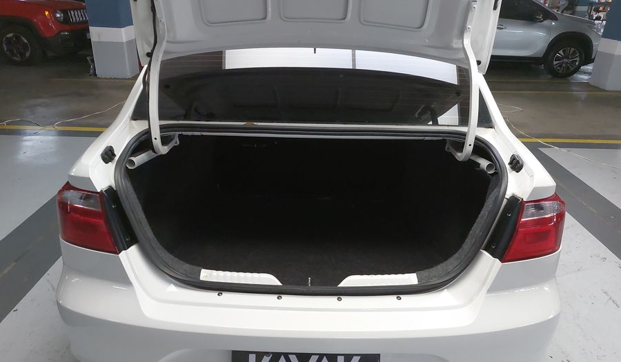 Volkswagen Voyage 1.6 AUTO Sedan 2021