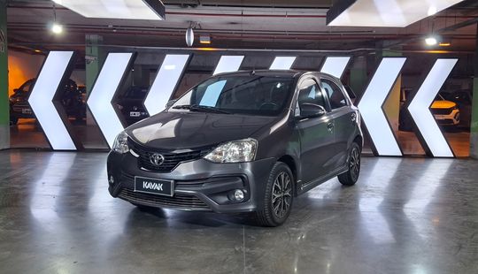 Toyota • Etios