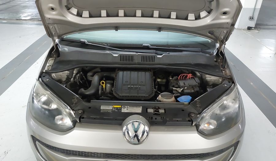 Volkswagen Up 1.0 12V E-FLEX MOVE UP! I-MOTION Hatchback 2015