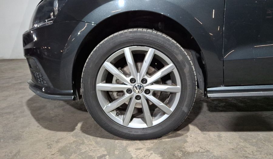 Volkswagen Polo 1.6 COMFORTLINE PLUS AUTO Hatchback 2021