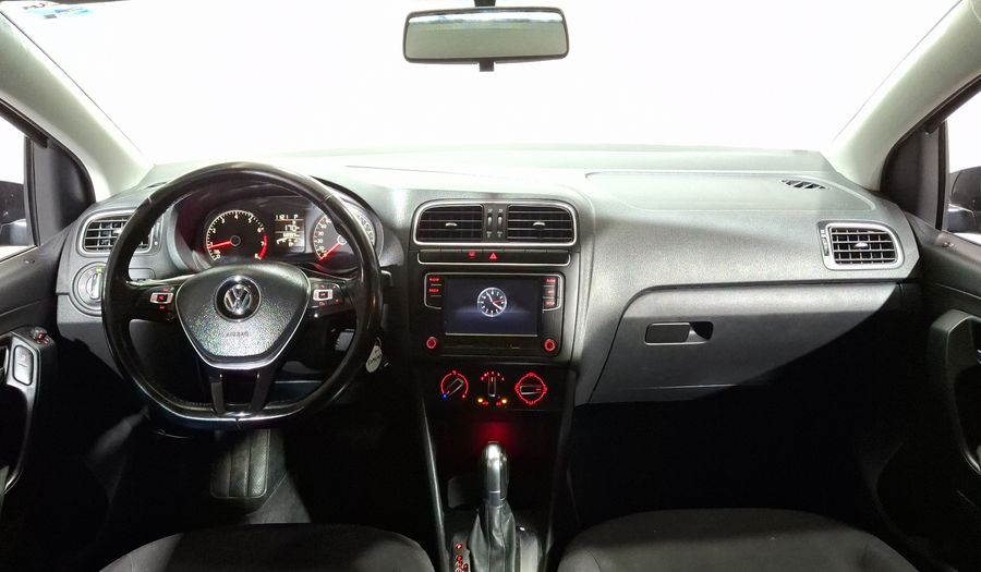 Volkswagen Polo 1.6 COMFORTLINE PLUS AUTO Hatchback 2021