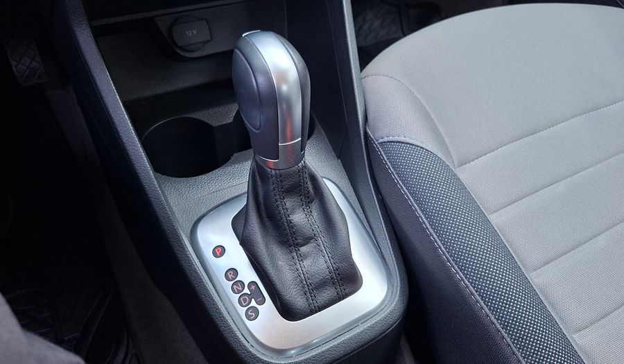 Volkswagen Gol 1.6 AUTO HIGHLINE Hatchback 2022