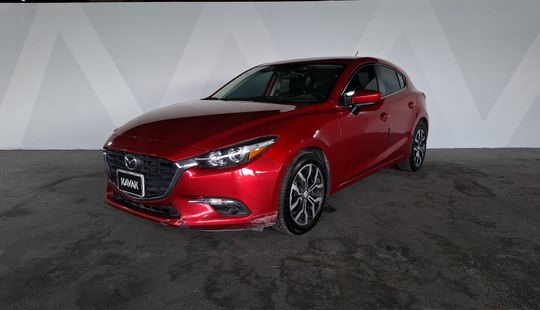 Mazda • Mazda 3