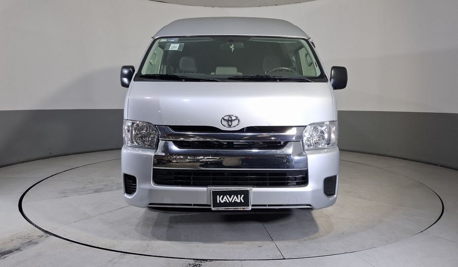 Toyota Hiace 2.7 COMMUTER S-LONG Van 2017