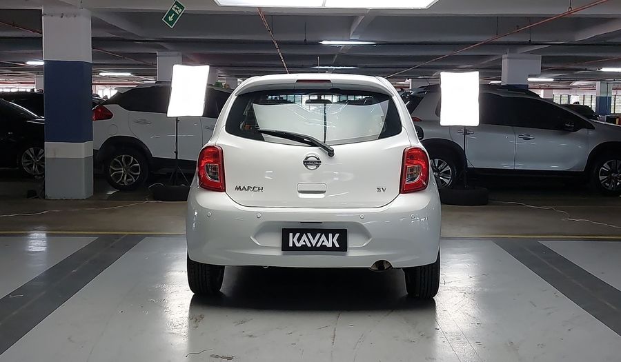 Nissan March 1.0 SV Hatchback 2016