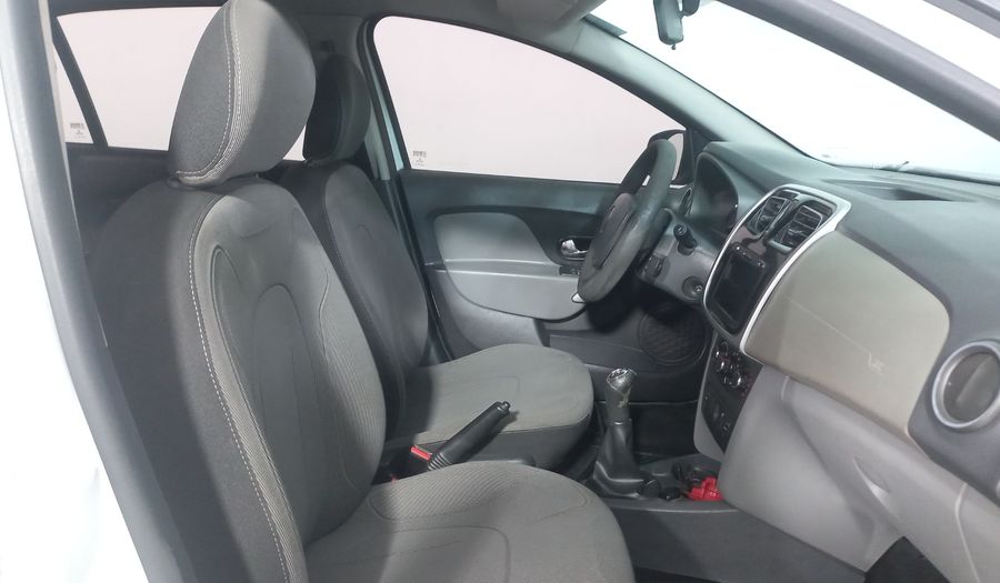 Renault Logan 1.6 DYNAMIQUE MT Sedan 2015