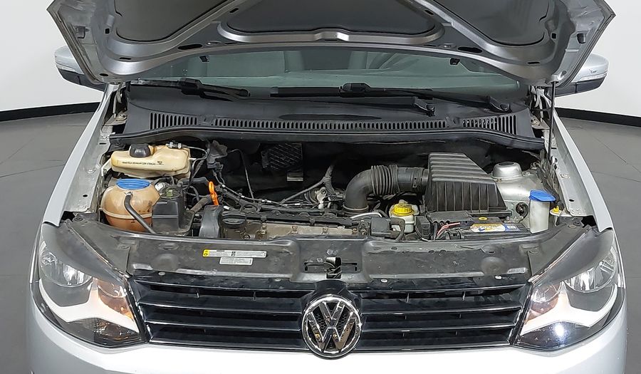 Volkswagen Fox 1.6 VHT TOTAL FLEX I-MOTION Hatchback 2013