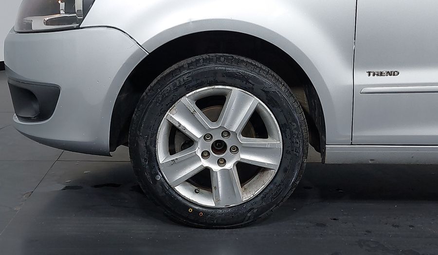 Volkswagen Fox 1.6 VHT TOTAL FLEX I-MOTION Hatchback 2013