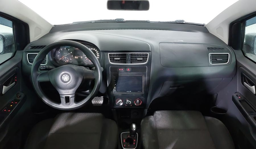 Volkswagen Fox 1.6 VHT TOTAL FLEX I-MOTION Hatchback 2013