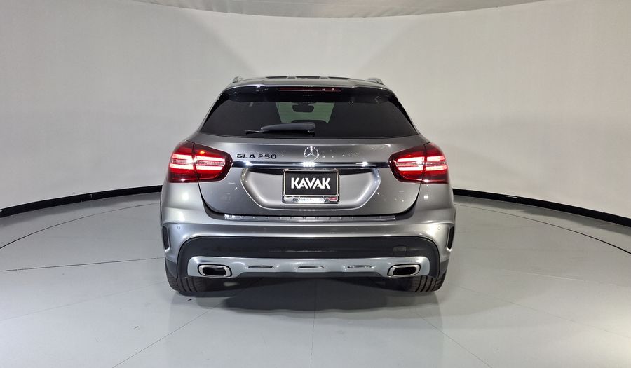 Mercedes Benz Clase Gla 2.0 GLA 250 SPORT DCT Suv 2020