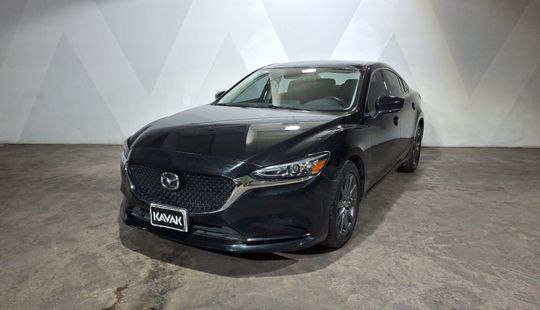 Mazda • Mazda 6
