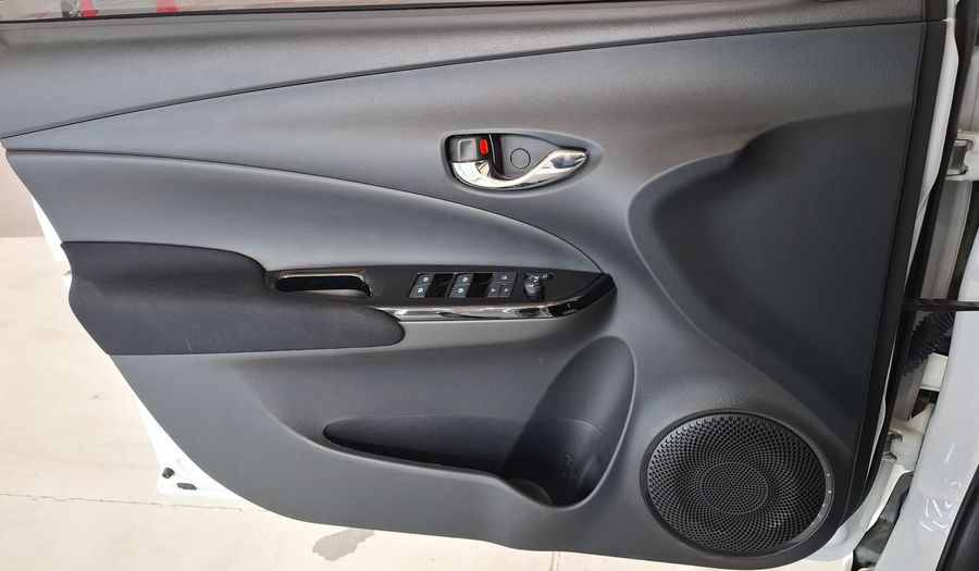Toyota Yaris 1.5 XLS Hatchback 2024