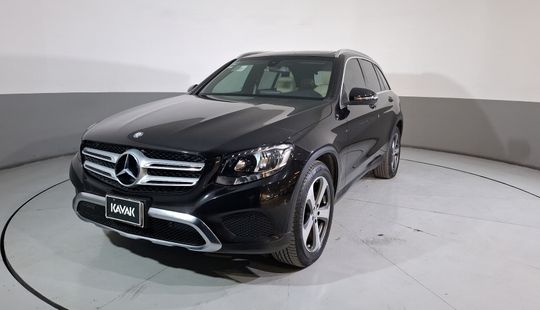 Mercedes Benz • Clase GLC