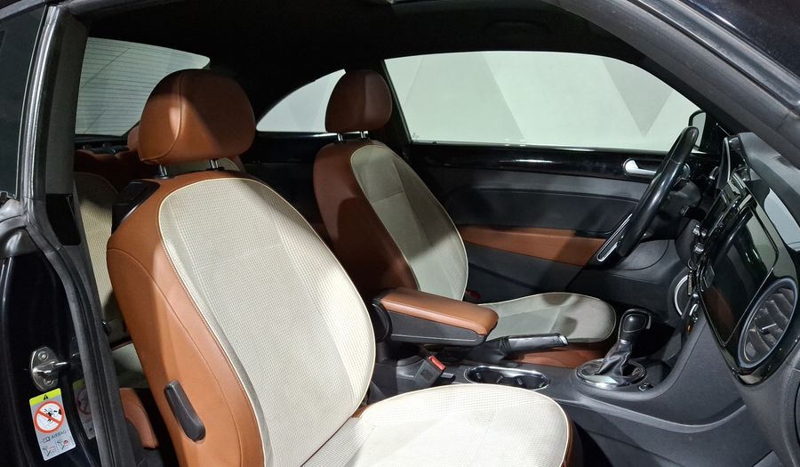 Volkswagen Beetle 2.5 SPORT 50 ANIVERSARIO TIPTRONIC Hatchback 2014