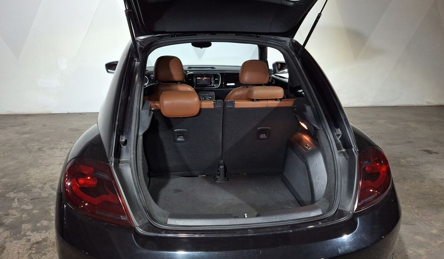 Volkswagen Beetle 2.5 SPORT 50 ANIVERSARIO TIPTRONIC Hatchback 2014
