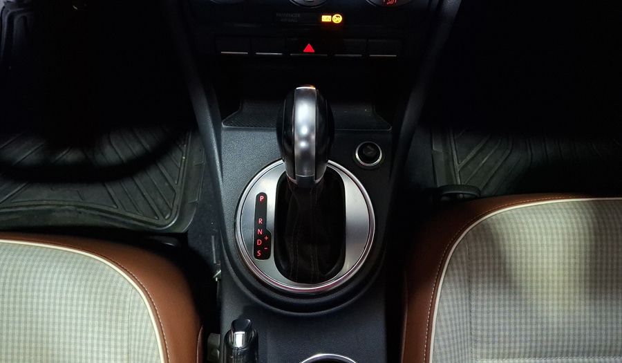 Volkswagen Beetle 2.5 SPORT 50 ANIVERSARIO TIPTRONIC Hatchback 2014