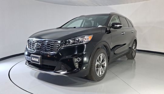 Kia • Sorento