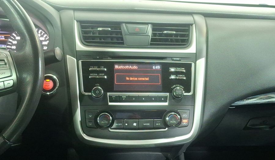 Nissan Altima 2.5 ADVANCE CVT Sedan 2017