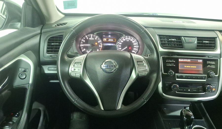 Nissan Altima 2.5 ADVANCE CVT Sedan 2017