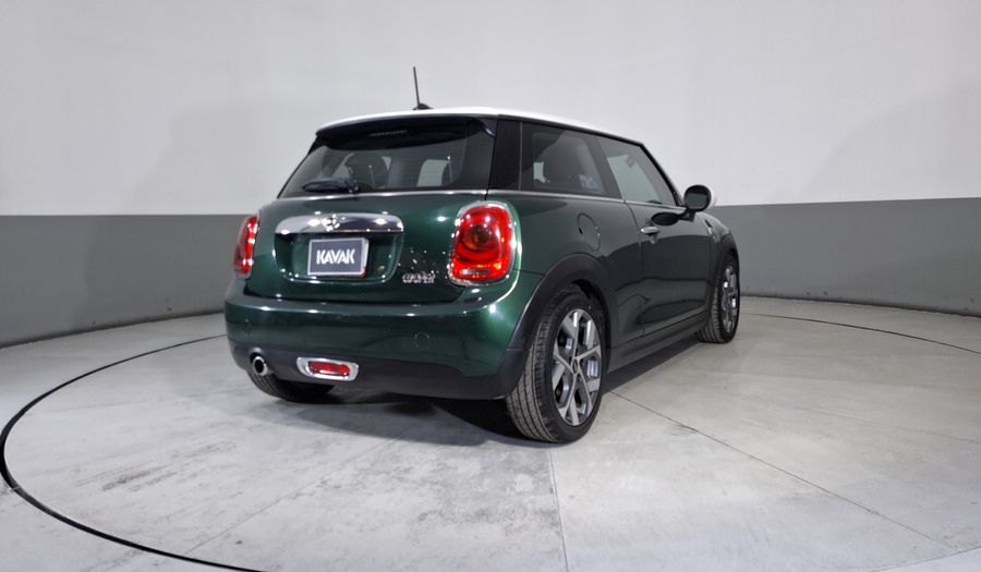 Mini Cooper 1.5 COOPER CHILI AT Hatchback 2017