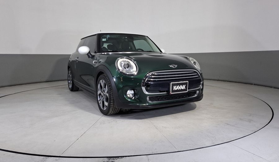 Mini Cooper 1.5 COOPER CHILI AT Hatchback 2017