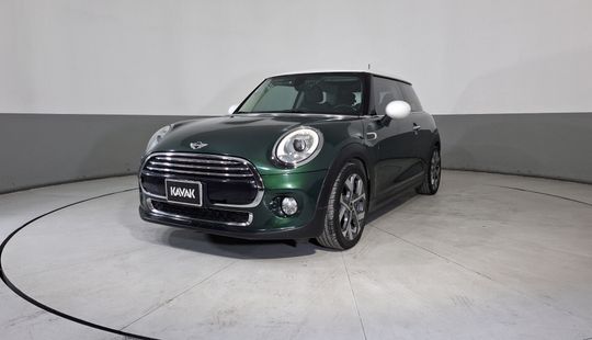 Mini • Cooper