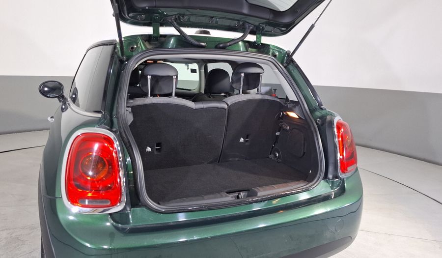 Mini Cooper 1.5 COOPER CHILI AT Hatchback 2017