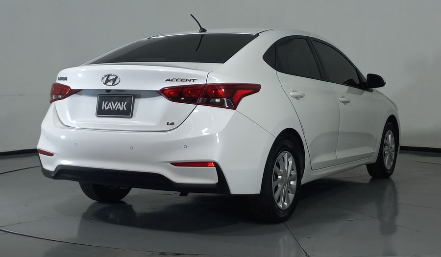 Hyundai Accent 1.6 GL MID Sedan 2022