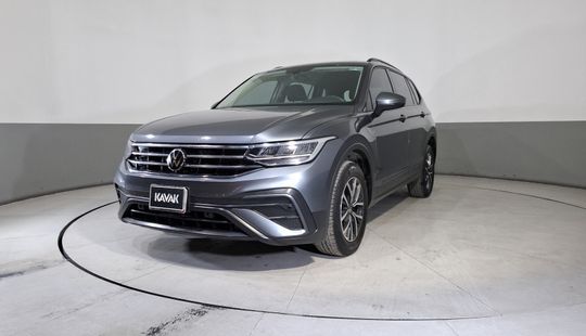 Volkswagen • Tiguan