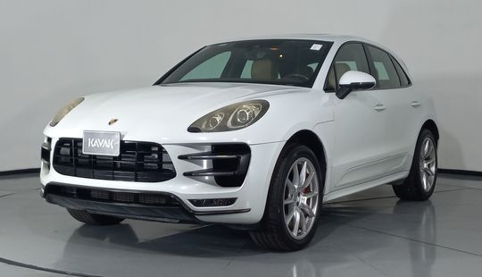 Porsche • Macan