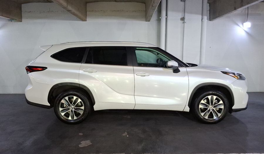 Toyota Highlander 2.5 HEV XLE AUTO Suv 2025