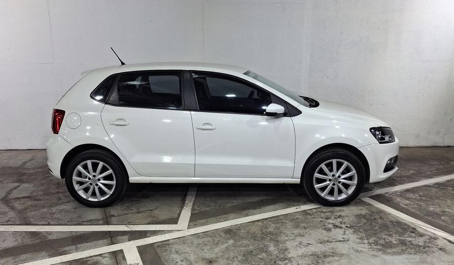 Volkswagen Polo 1.6 DESIGN & SOUND Hatchback 2020