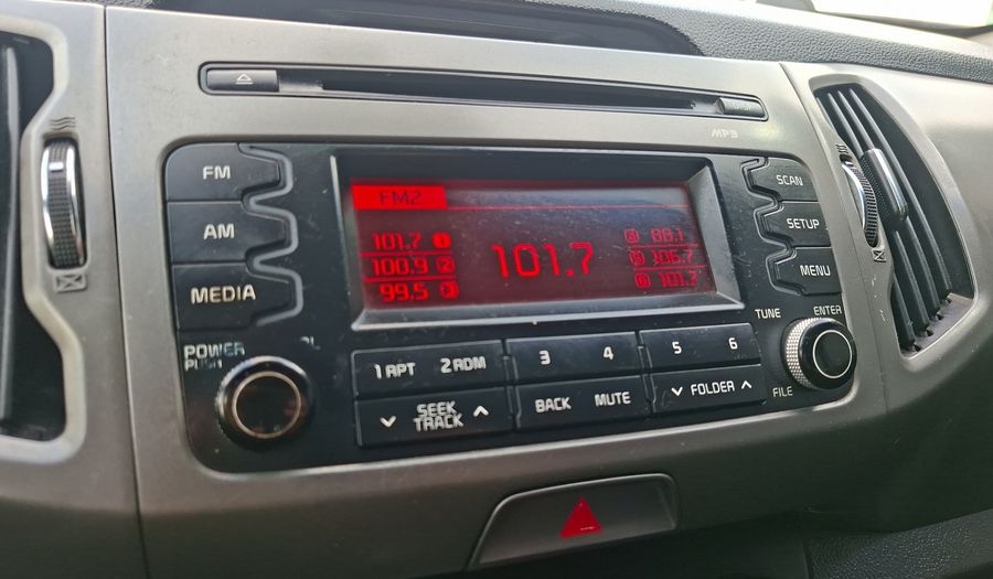 Kia Sportage 2.0 LX AUTO AC DAB Suv 2015
